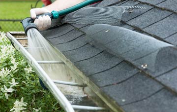 Woodlands Common gutter cleaning costs