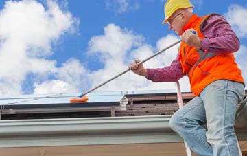 Woodlands Common soft wash roof cleaning